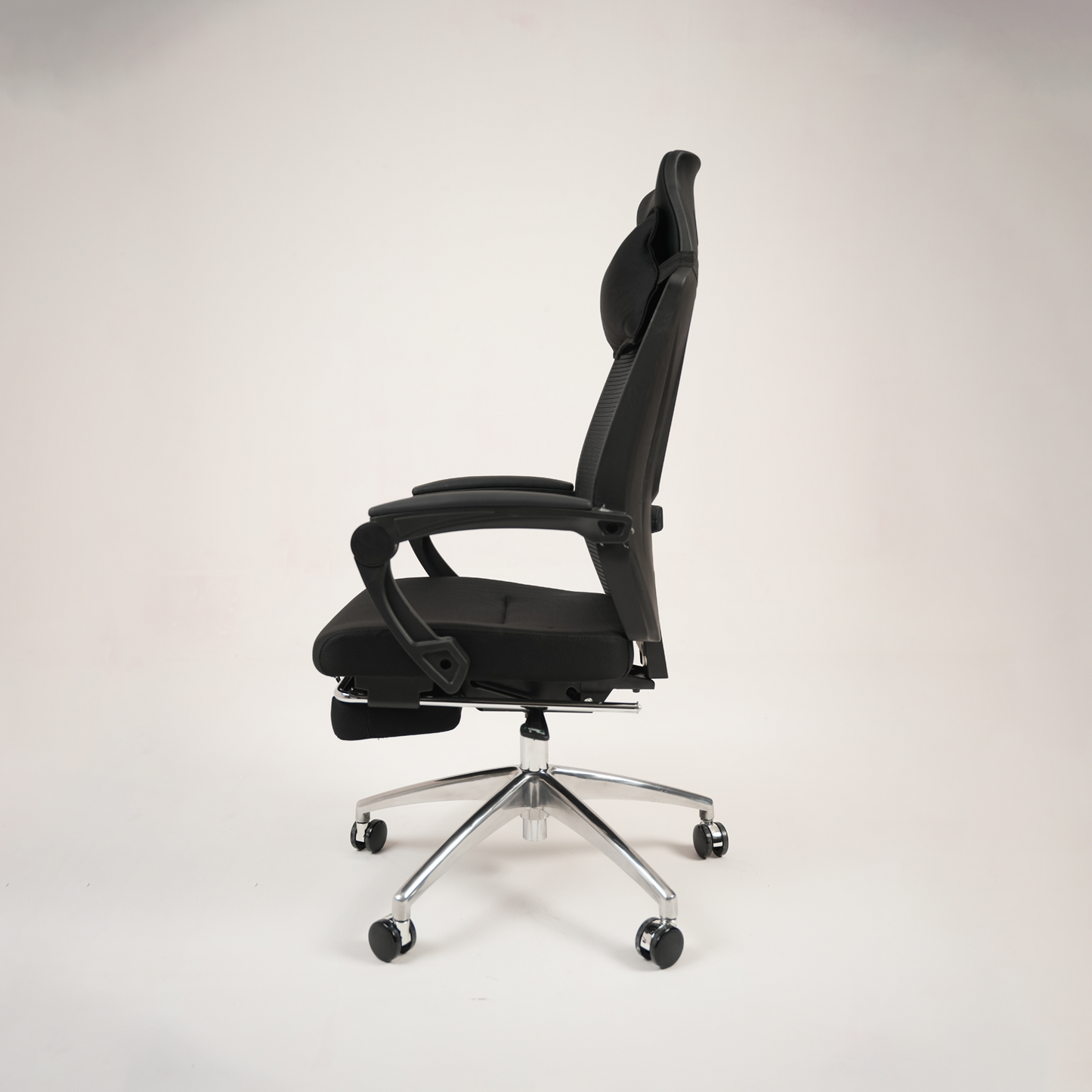 Ergonomic Black High-Back Mesh Office Chair with Headrest, Footrest and Chrome Base