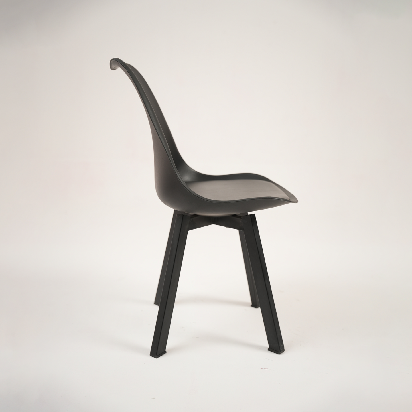 Modern Black Shell Dining Chair with Metal Legs