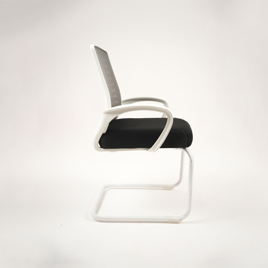 Modern White Mesh Visitor Office Chair with Cantilever Frame