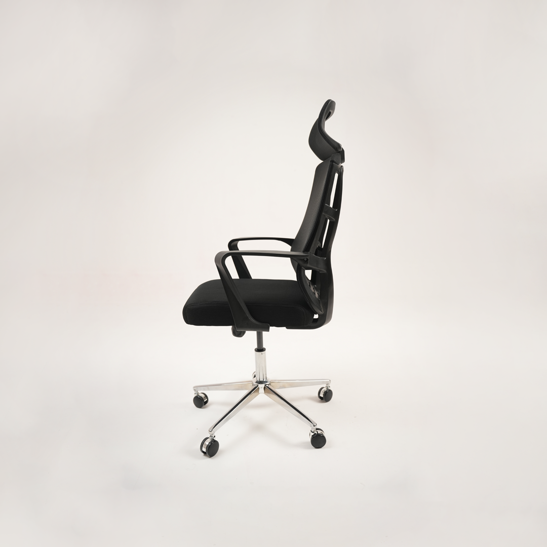 Ergonomic Mesh Office Chair with Headrest, Lumbar Support & Chrome Base
