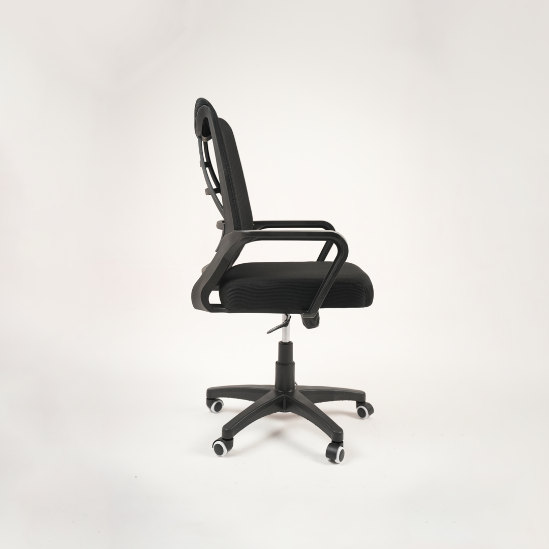 Ergonomic Black Mesh Office Chair with Lumbar Support & Wheels