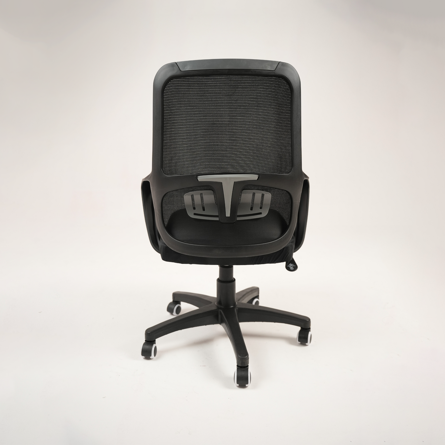 Ergonomic Black Mesh Office Chair with Lumbar Support, Armrests and Wheels