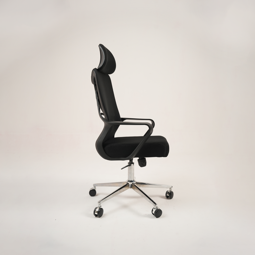 Ergonomic High-Back Mesh Office Chair with Headrest & Chrome Base