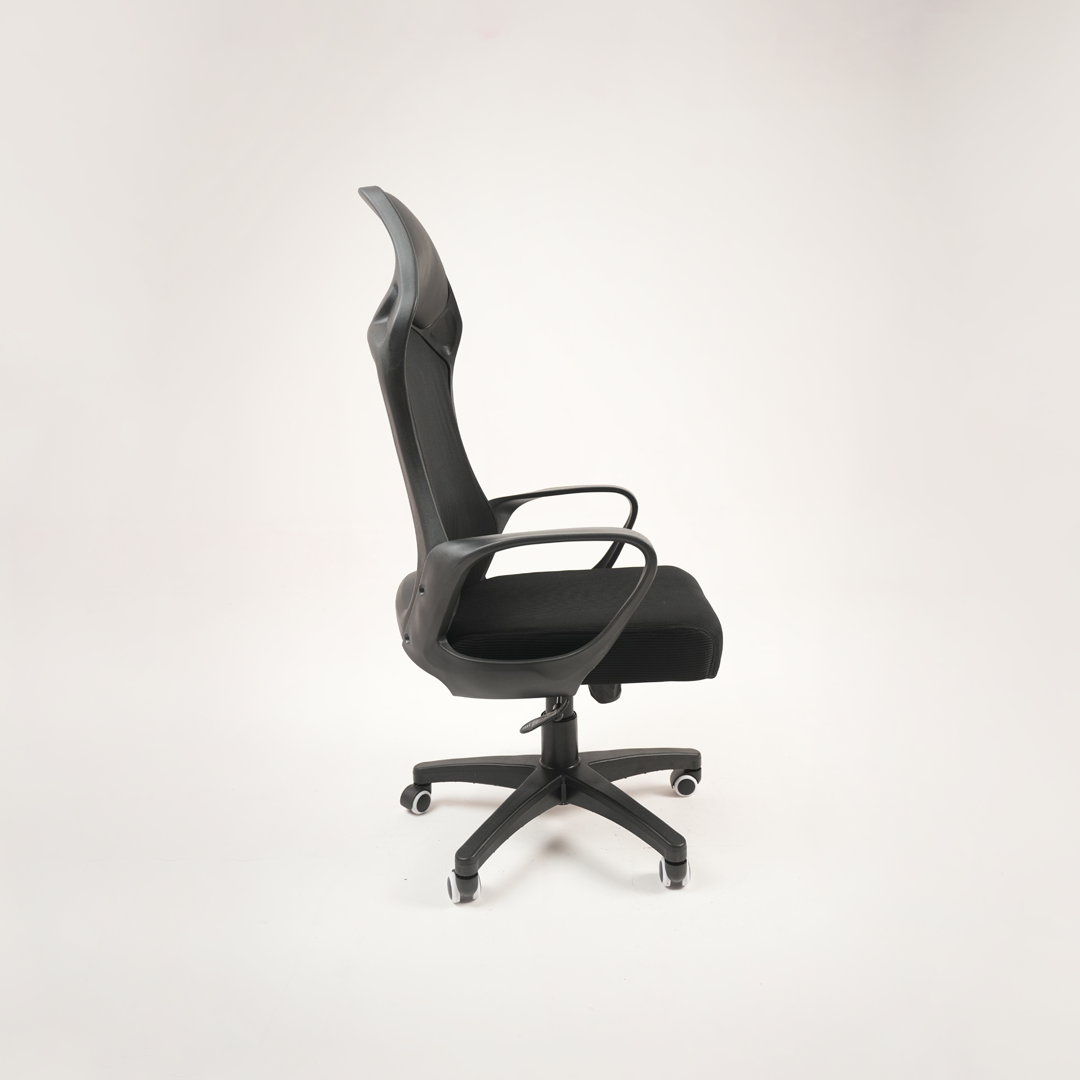 Ergonomic High-Back Mesh Office Chair with Padded Headrest